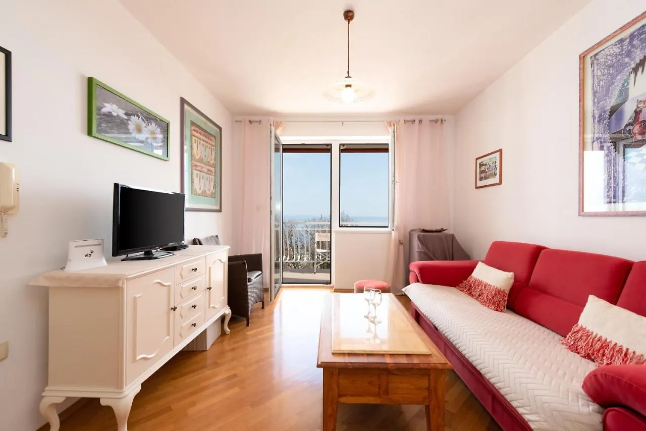 Cozy Apartment Bosnjak Near Opatija, With Sea View Terrace, Air Condition, Free Private Parking Ičići Kroatien