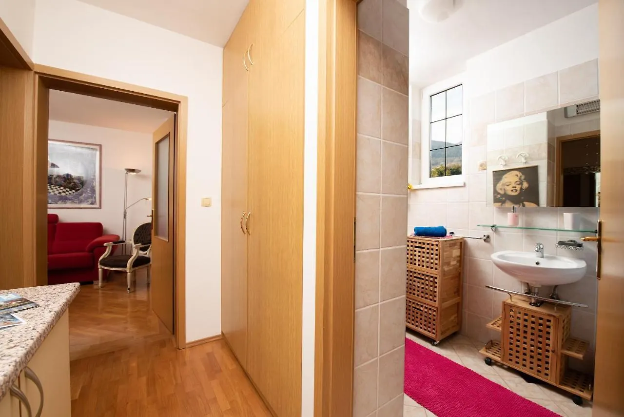 Cozy Apartment Bosnjak Near Opatija, With Sea View Terrace, Air Condition, Free Private Parking Ičići