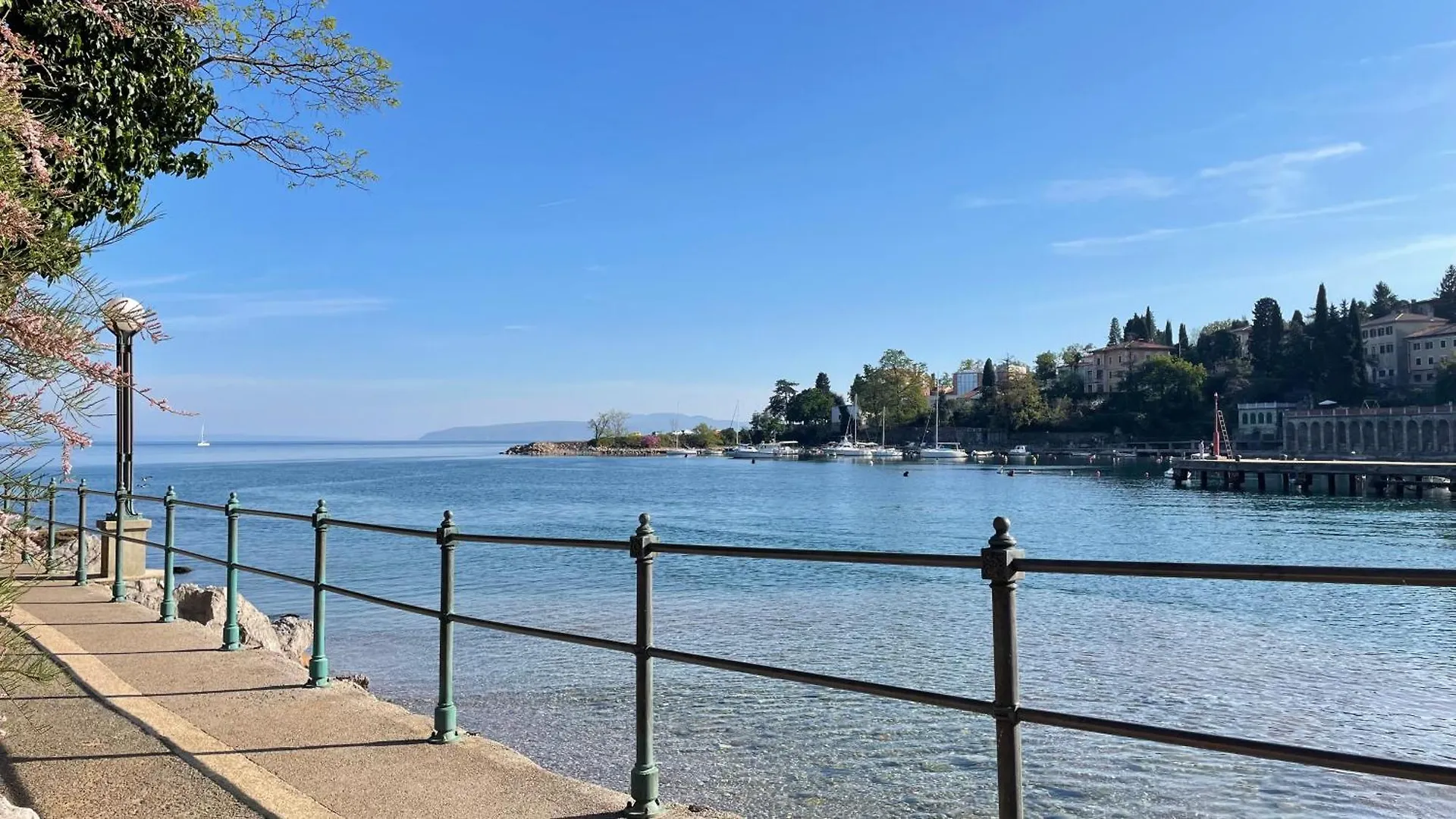 Cozy Apartment Bosnjak Near Opatija, With Sea View Terrace, Air Condition, Free Private Parking Ičići 0*,  Kroatien