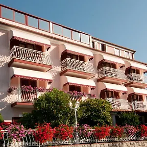 Bed & Breakfast Klara, Ičići